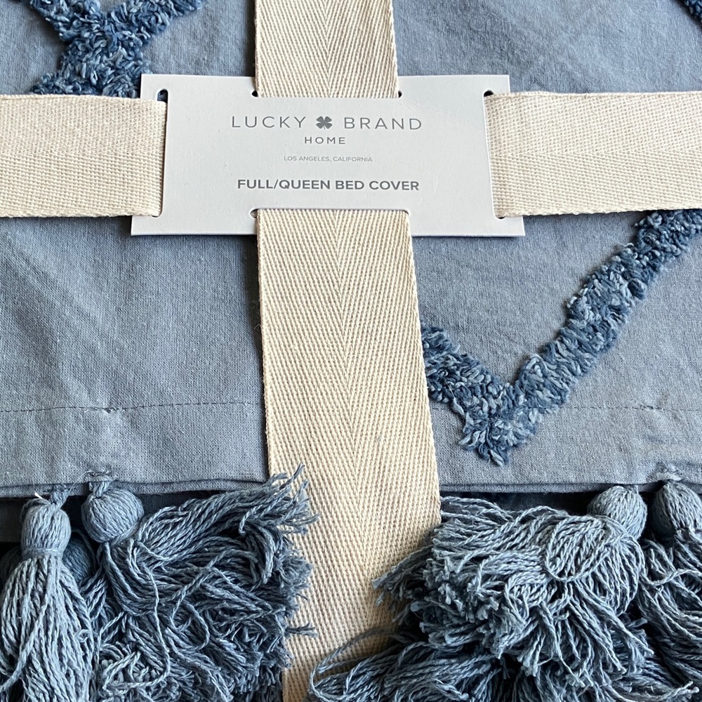 Lucky Brand Blue Bedspread with Tassels